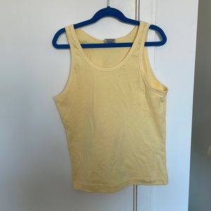 NEVER WORN BEFORE yellow tank top!! size: small